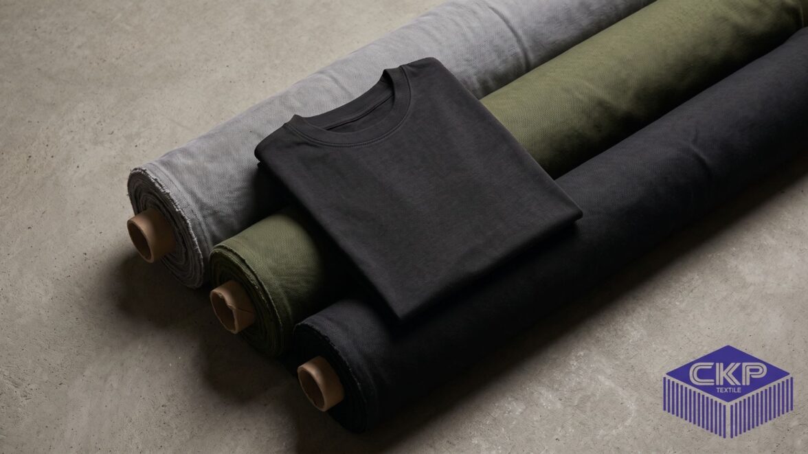 Bahan Outfit Skena Heavyweight yang Bikin Tampilan Boxy Makin Solid