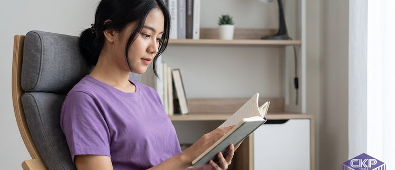 Warna Ungu: Arti, Variasi, dan Pilihan Kain Terbaik